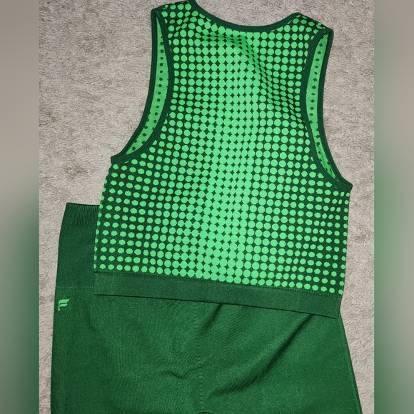 Fabletics - Picture 2 of 6